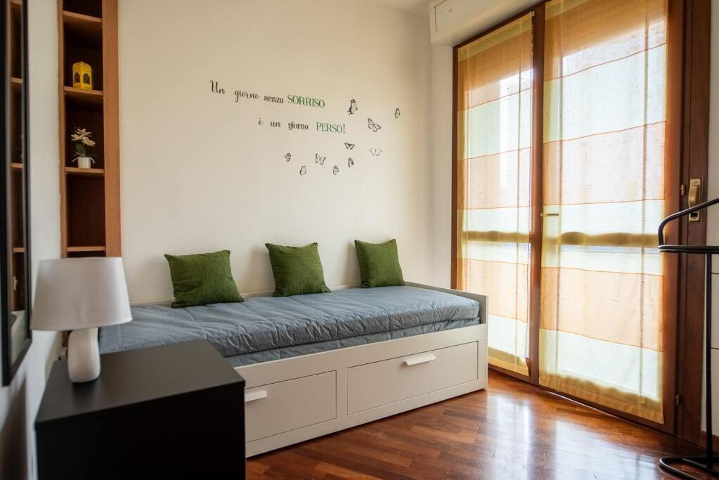 Apartament Attico Vicino Milano, Mxp, Rho Fiera Busto Arsizio Zewnętrze zdjęcie