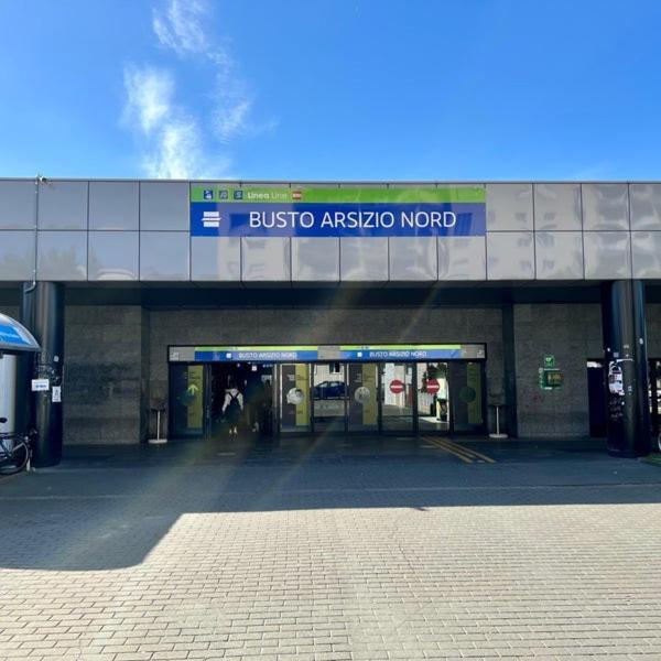 Apartament Attico Vicino Milano, Mxp, Rho Fiera Busto Arsizio Zewnętrze zdjęcie